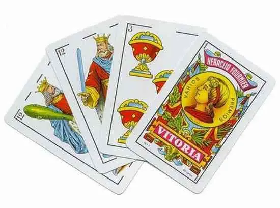 NAIPE ESPAÑOL CARTAS
