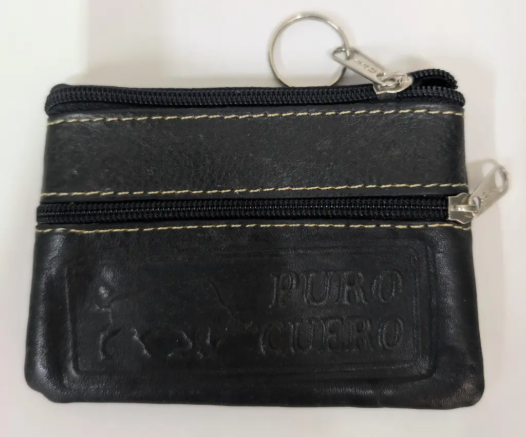 MONEDERO DOBLE CIERRE PURO CUERO