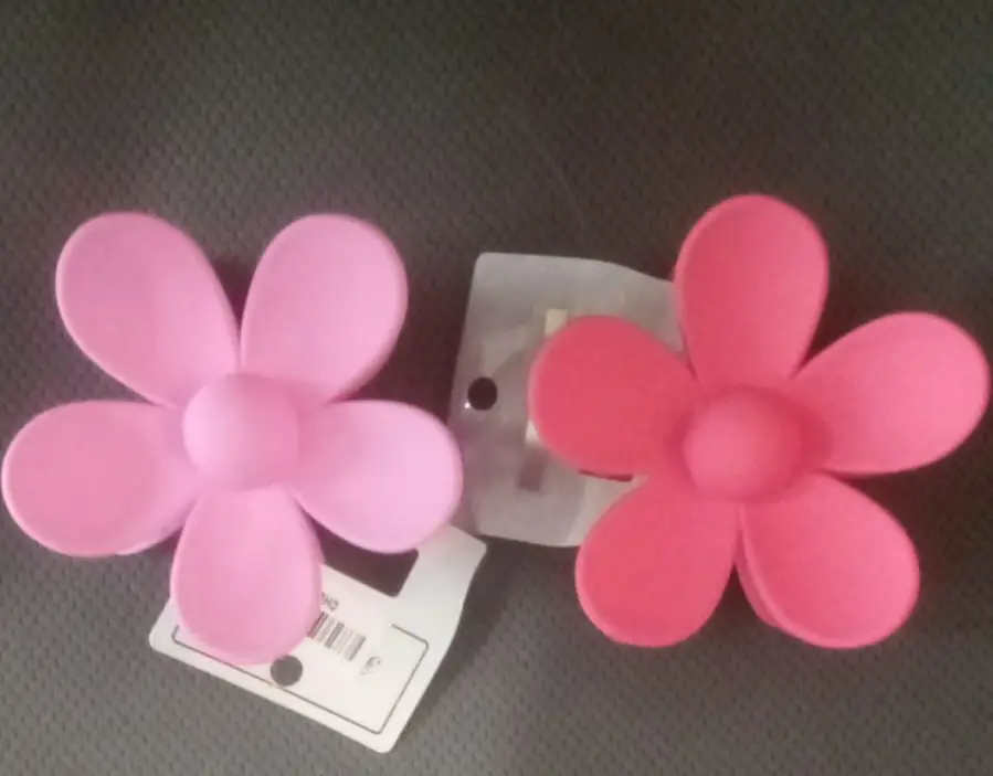 PINZA CAIMAN FLOR PASTEL O METALIZADO 