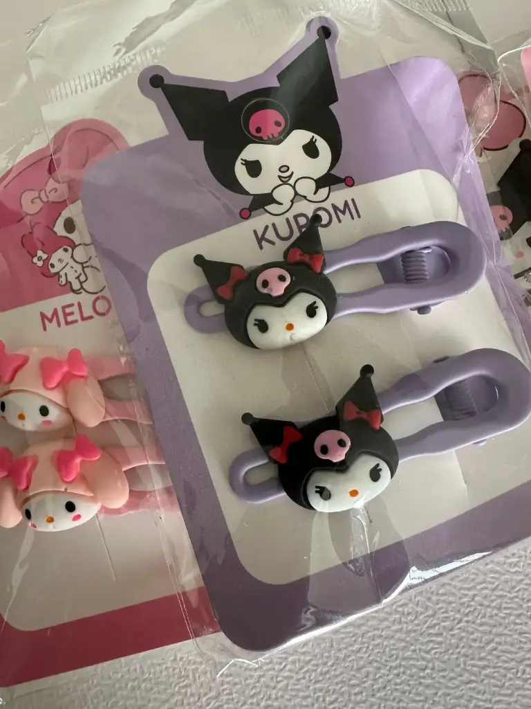 PAQUETE PINZAS NIÑA X 2 UNIDADES KUROMI