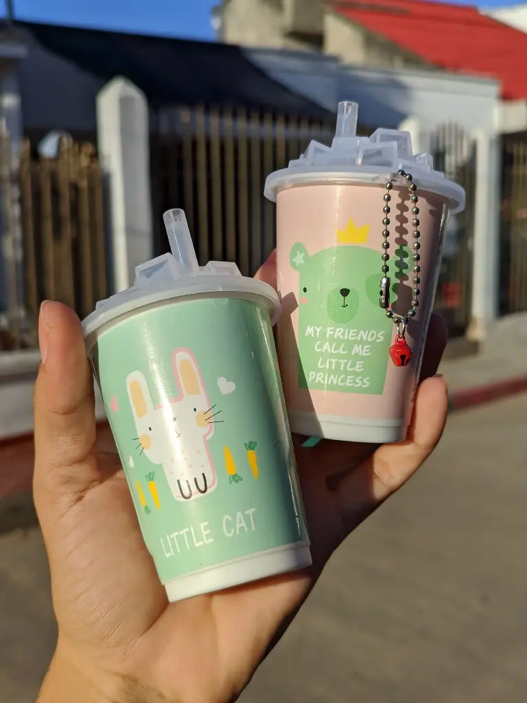 PAÑITOS HÚMEDOS EN VASO/LATA