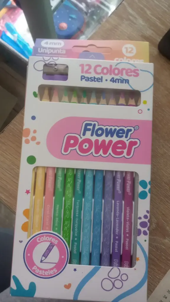 COLORES FLOWER POWER PRIMAVERA X 12 CON SACAPUNTAS
