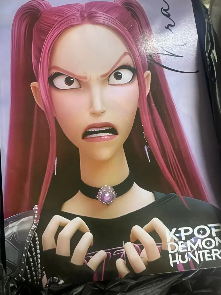 CUADERNO K-POP RAYADO