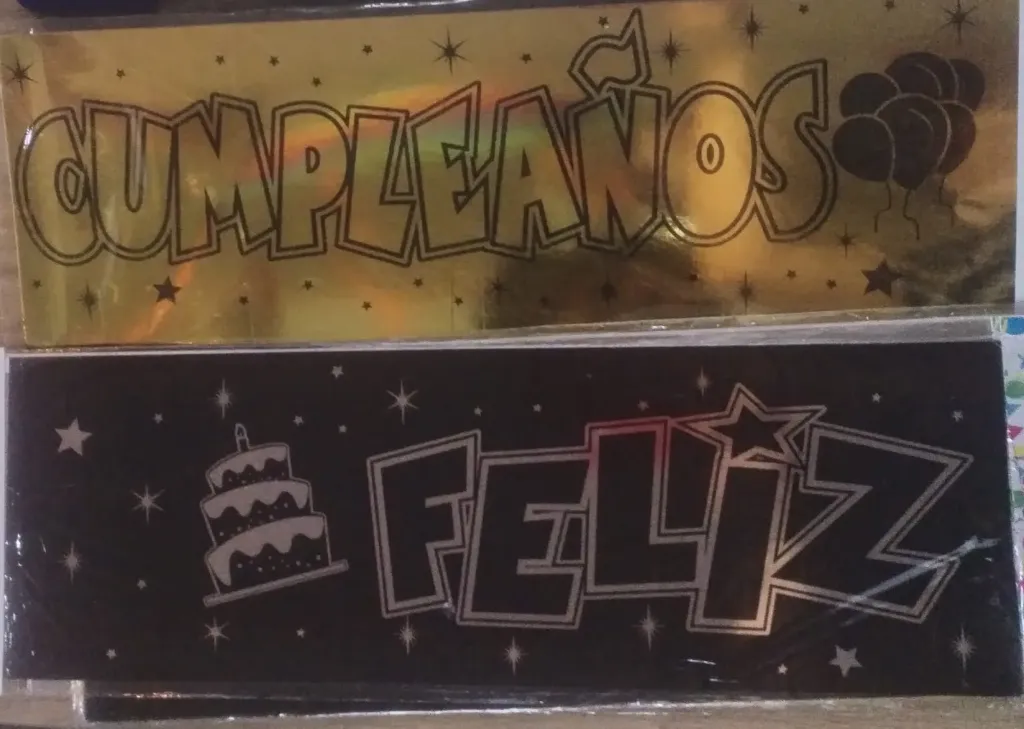 LETRERO METALIZADO FELIZ CUMPLEAÑOS EN TIRA