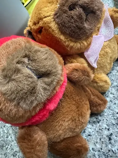 LLAVERO PELUCHE CAPIBARA