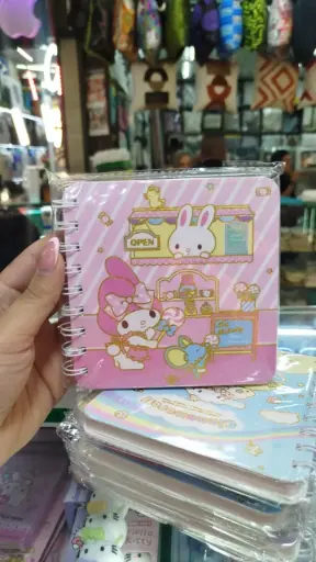 LIBRETA MINI ARGOLLADA PERSONAJES